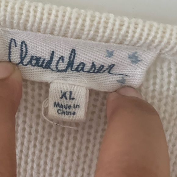 Cloud chaser cardigan sweater full sleeve - Picture 2 of 3